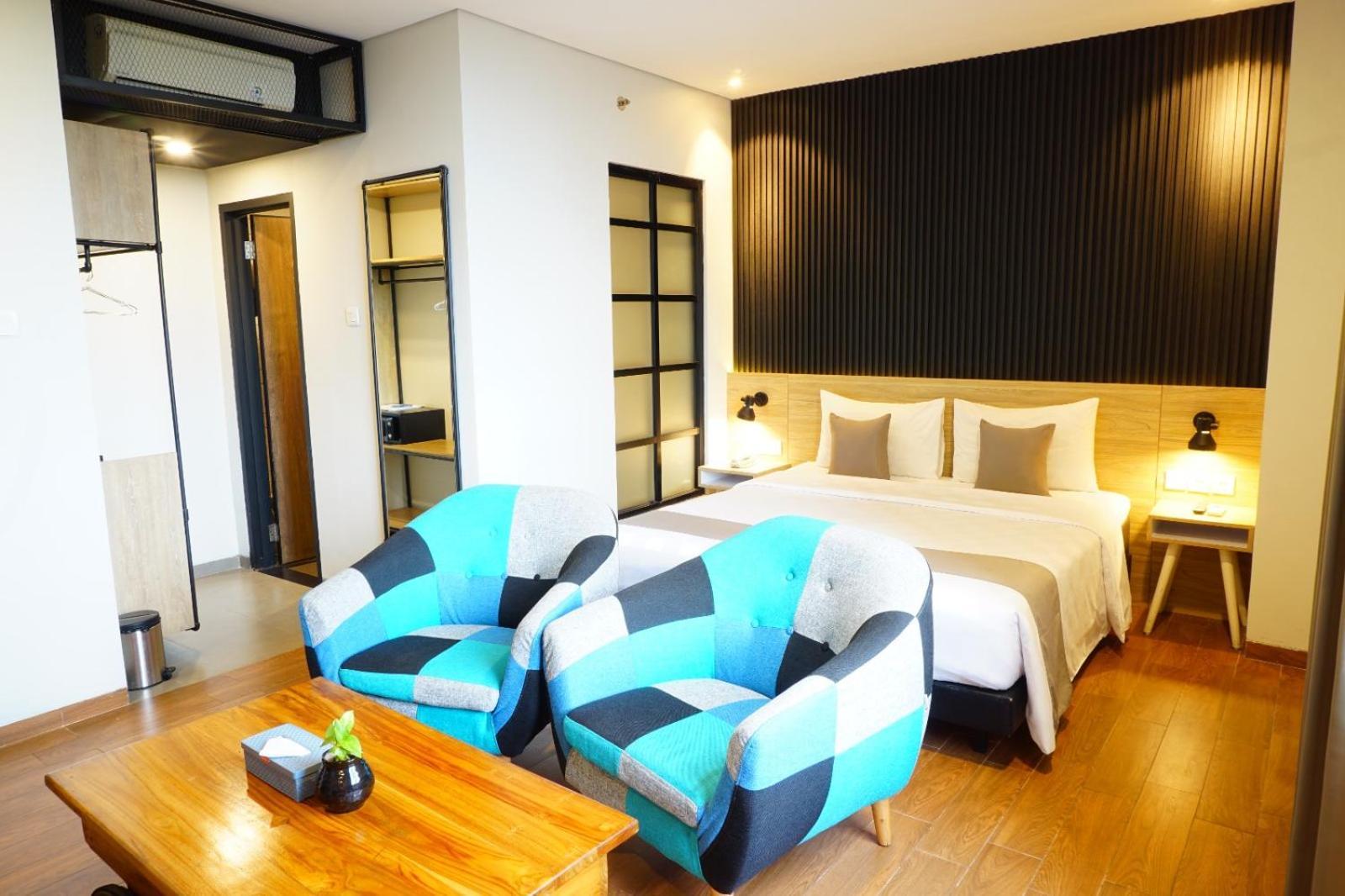Hotel Fortunagrande Jembel מראה חיצוני תמונה