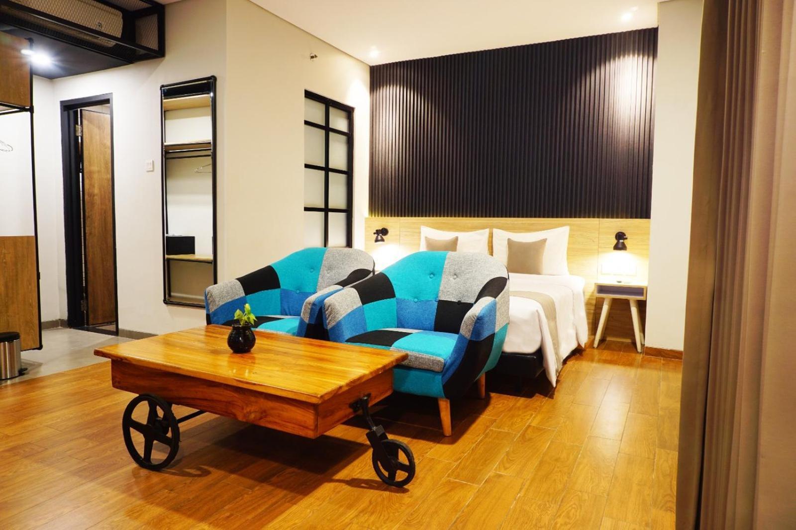 Hotel Fortunagrande Jembel מראה חיצוני תמונה