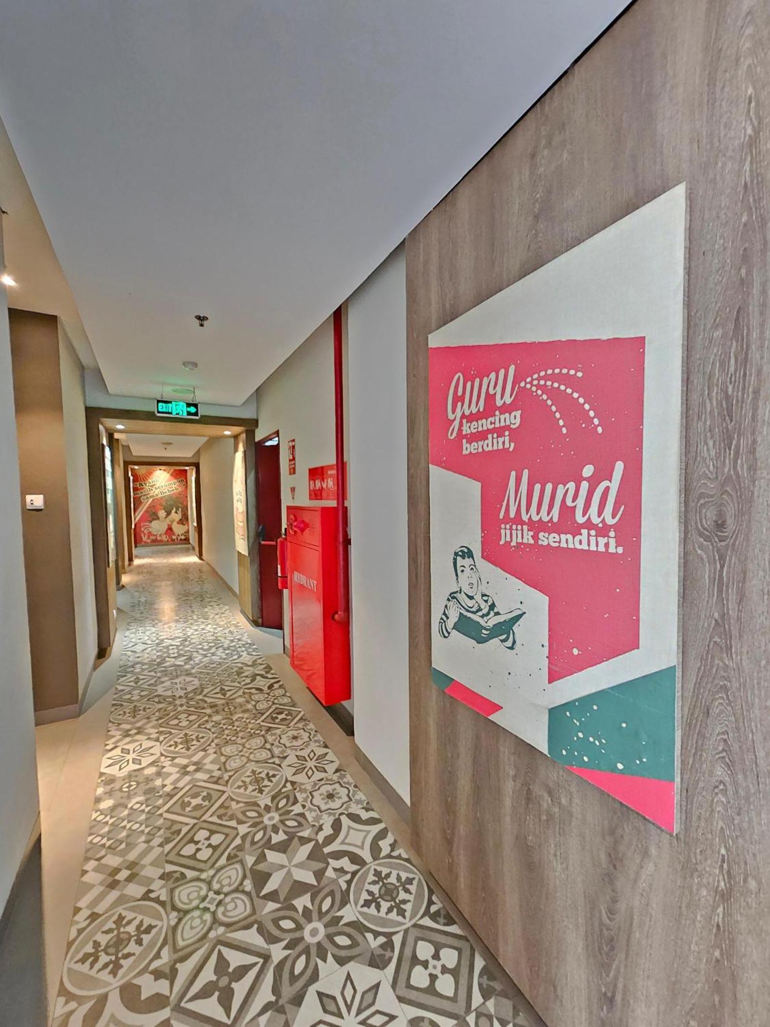 Hotel Fortunagrande Jembel מראה חיצוני תמונה